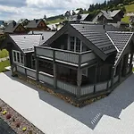Vila Gory Swiatel