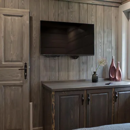 Gory Swiatel Villa *